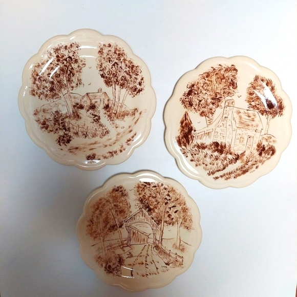 Vintage* Lilja 3-Piece Hand-painted Scalloped Plate Set. Numbered. - Picture 1 of 11